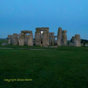 Moonrise at Stonehenge 27 September 2015